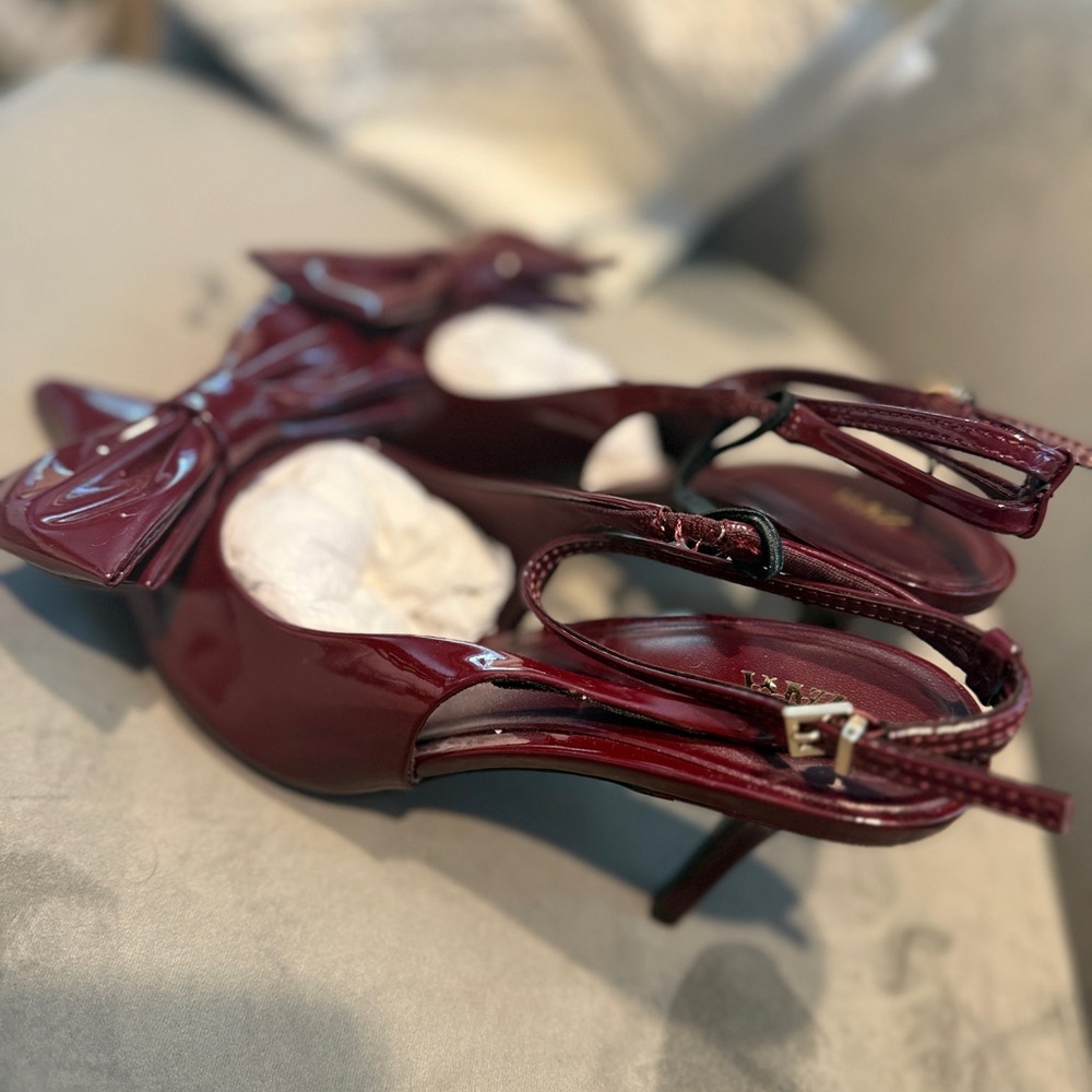 Zara Burgundy Patent Bow Pointed Toe Slingback Heels - Picture 2 of 7
